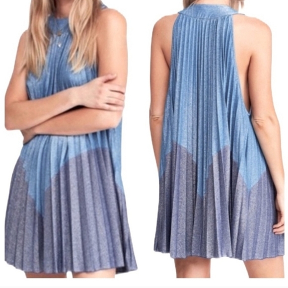 NWT🌸 FREE PEOPLE🌸 Love Metallics pleated mini dress size Large - Picture 5 of 7